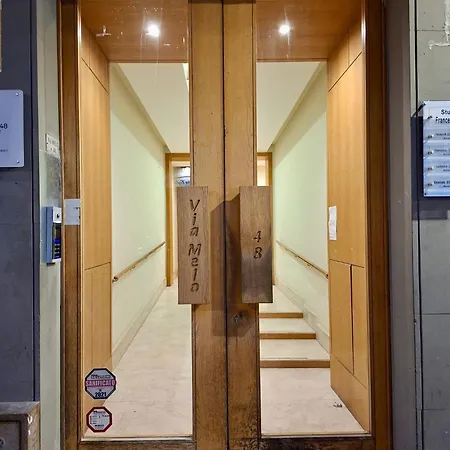 Fortyeight Luxury Apartment *
